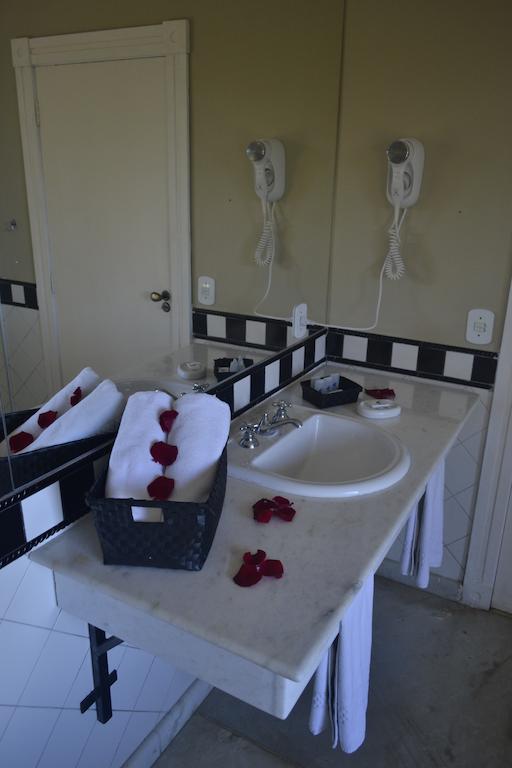 Deluxe Suite with Sea View,1600221735:JPEG