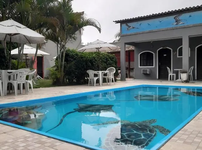 Hotel com pingue-pongue: Pousada Flora Búzios